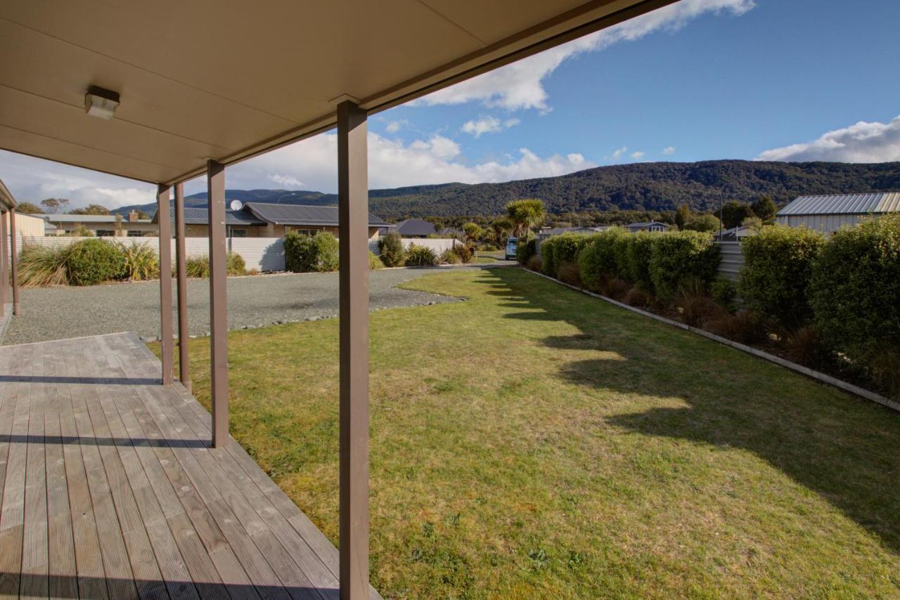 Leigh Cottage Manapouri Exterior foto